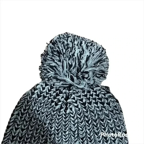 Rebecca Minkoff Marled Beanie and arm warmers set - Picture 2 of 4